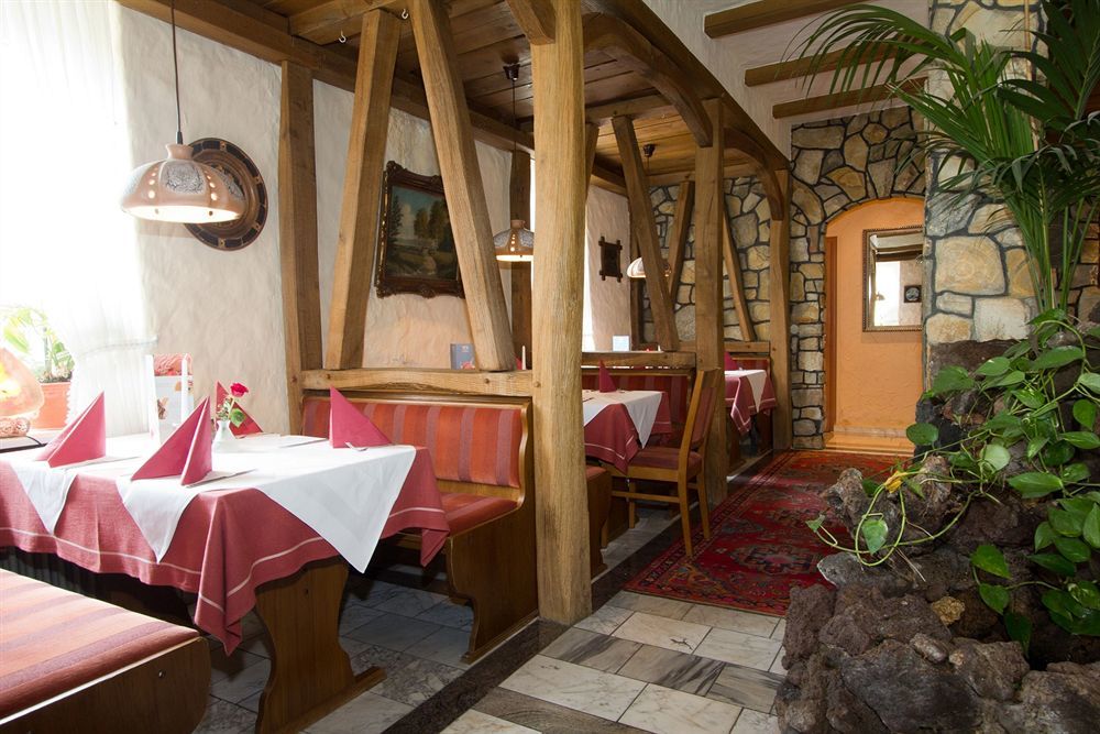 Hotel Rhein-Mosel-View Urbar  ภายนอก รูปภาพ
