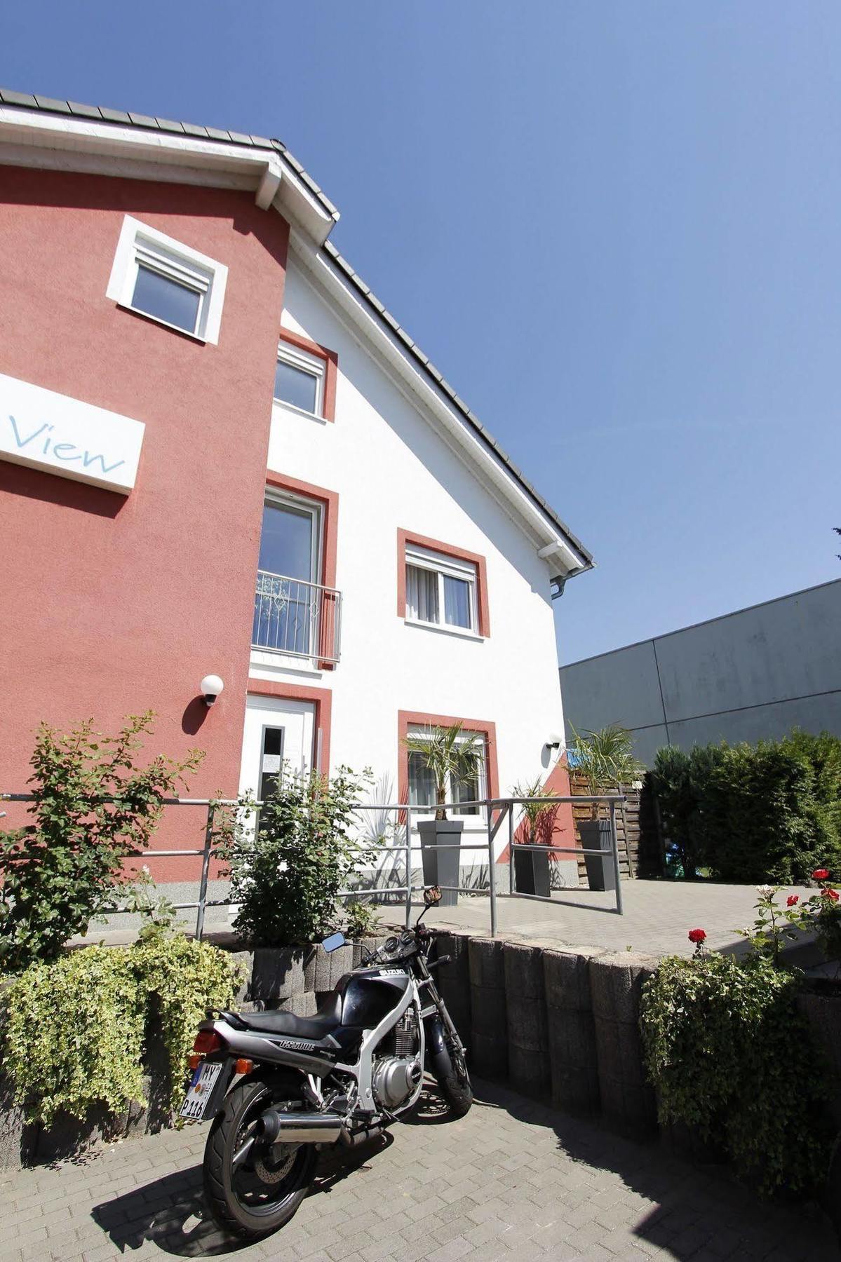 Hotel Rhein-Mosel-View Urbar  ภายนอก รูปภาพ
