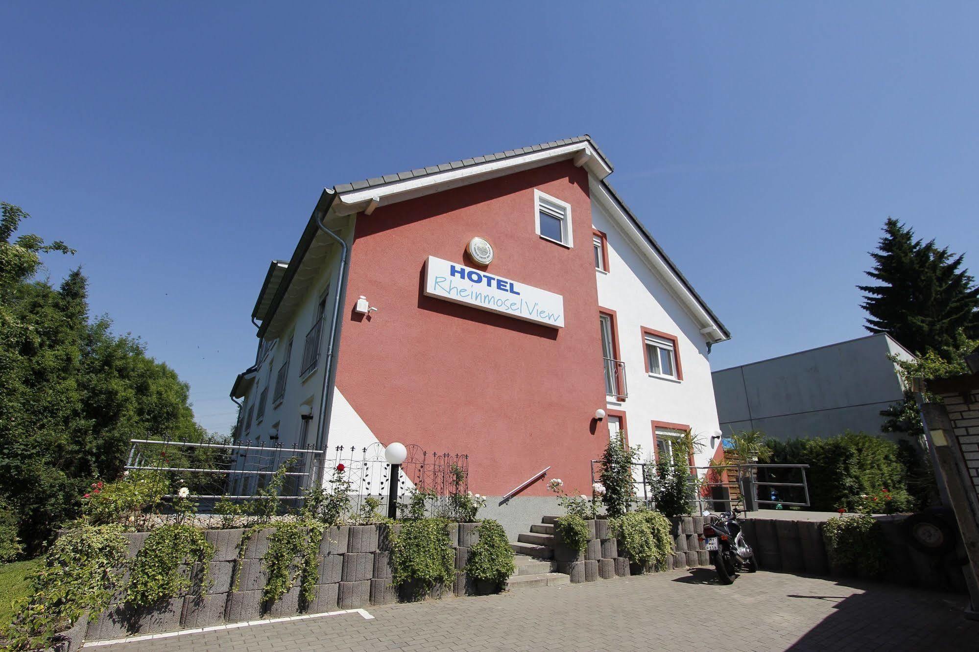 Hotel Rhein-Mosel-View Urbar  ภายนอก รูปภาพ